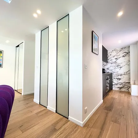 Apartment Duplex En Plein Coeur De Cannes, 5 Min Walk To Croisette And Palais